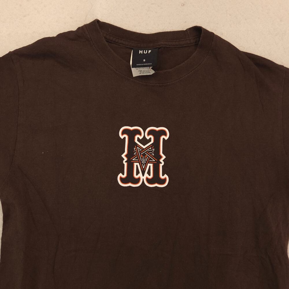 HUF Thrasher Crew Neck Short Sleeve Graphic T Shirt Mens Size Small S Brown